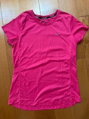 Nike Women's Hot Pink Short Sleeve Dri-Fit Tee